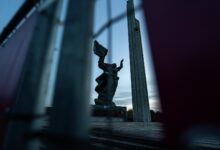 Photo of Почему в Латвии сносят памятники?