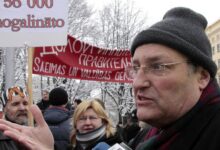 Photo of Зурофф: в странах Балтии хотят свалить вину за убийство евреев на нацистов