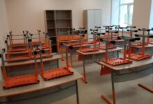 Photo of За месяц до начала учебного года не хватает 400 педагогов, винят даже родителей