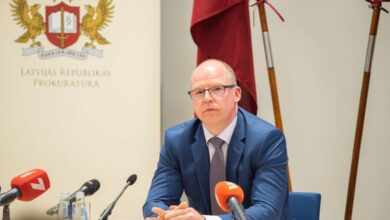 Photo of Почему за коррупцию не сажают высших чиновников? Кандидат в генпрокуроры недоволен БПБК