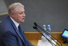 Photo of Миронов: Латвия пробила дно, введя штрафы за салют по московскому времени