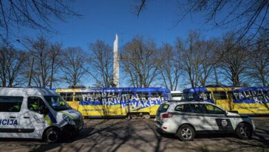 Photo of Rīdzinieki un pilsētas viesi godāja Atbrīvotāju piemiņu 9. maijā