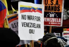 Photo of Протесты против операции США в Венесуэле