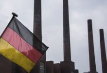 Photo of «Tas ir tikai sākums». Eiropā apstājas rūpnīcas