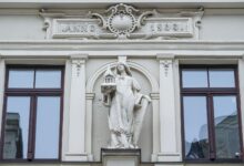 Photo of На улице Виландес в центре Риги продают старинные дома