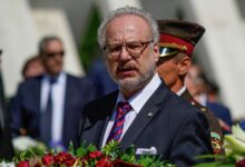 Photo of Русскому языку не место в Латвии? Экс-президент о «колониальном синдроме»