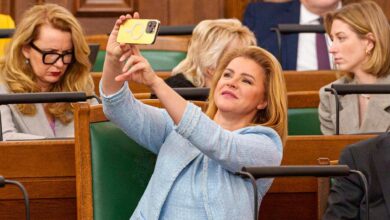 Photo of Клевещет или защищается? Экс-глава Госканцелярии раздразнил премьера Латвии