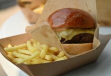 Photo of В Вильнюсе прошел фестиваль уличной еды Burger Fest