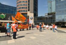 Photo of В Вильнюсе прошел пикет работников компании по обработке отходов